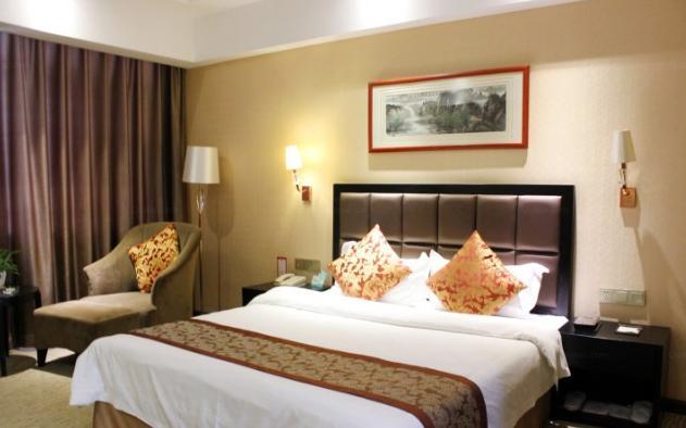 Jinan Yue Ming Xuan Hotel Жинан Екстериор снимка